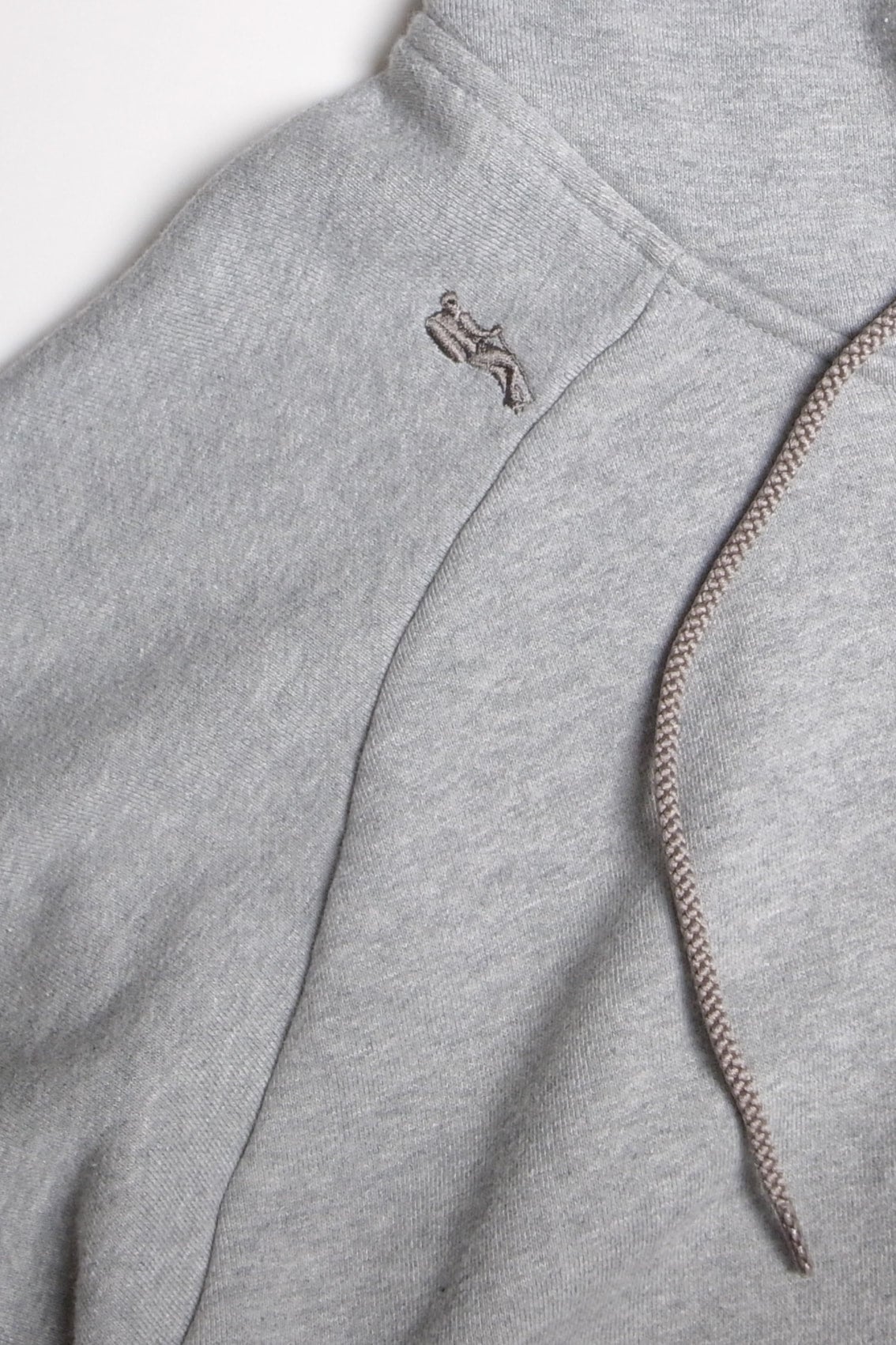 TREKKER EMB ZIP HOODIE | CAMP SERVICE ONLINE STORE