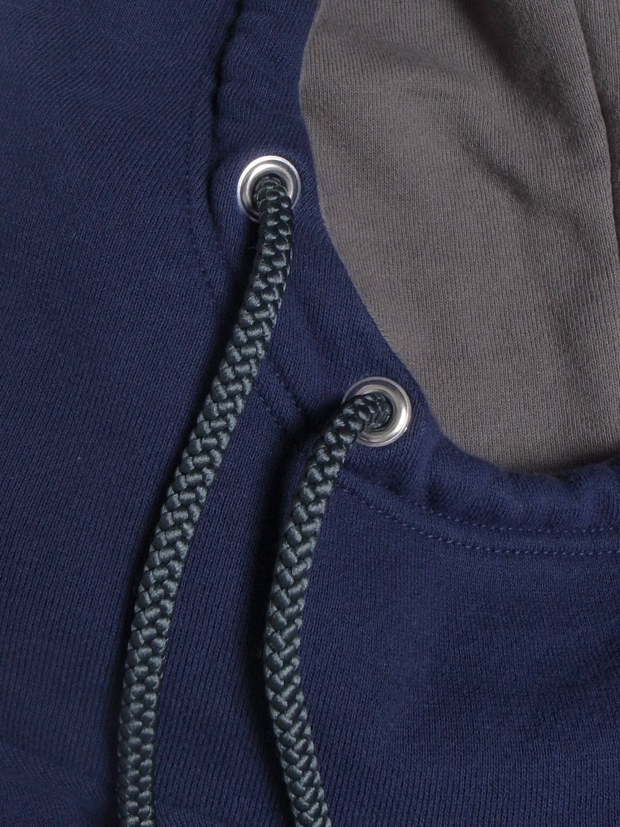 HOODIE | CAMP SERVICE ONLINE STORE